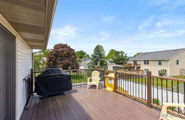 3829 Black Creek Drive, Hudsonville, MI 49426