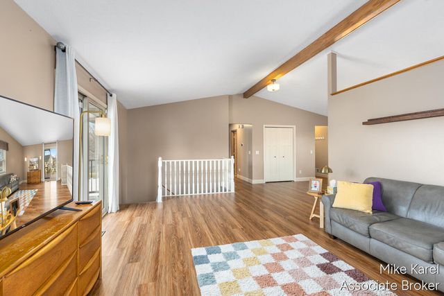 3829 Black Creek Drive, Hudsonville, MI 49426