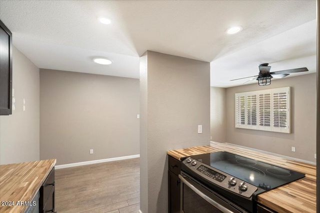 7810 E KEIM Drive, Scottsdale, AZ 85250