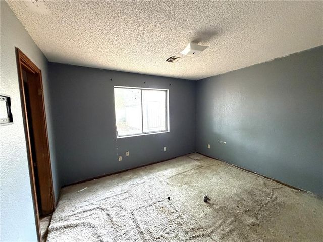 10408 NW 40th Street, Yukon, OK 73099