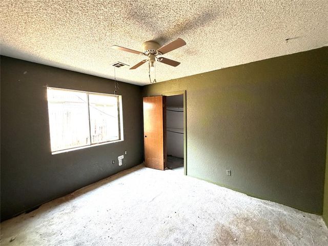10408 NW 40th Street, Yukon, OK 73099
