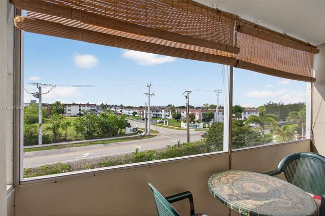 4299 NW 16th St 310, Lauderhill, FL 33313