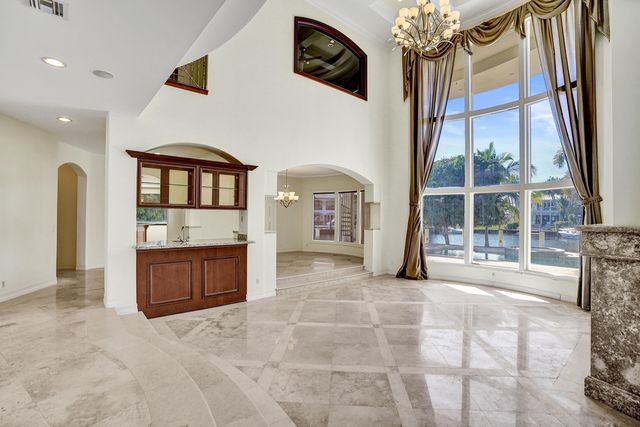 2330 NE 31st Court, Lighthouse Point, FL 33064