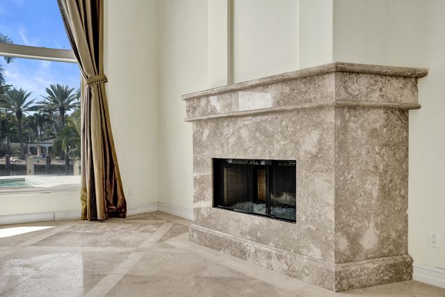 2330 NE 31st Court, Lighthouse Point, FL 33064