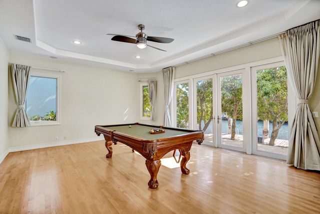 2330 NE 31st Court, Lighthouse Point, FL 33064