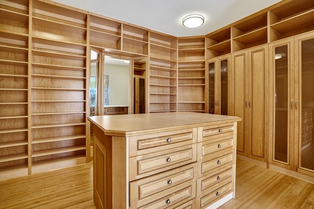 2330 NE 31st Court, Lighthouse Point, FL 33064