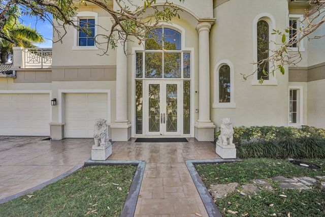 2330 NE 31st Court, Lighthouse Point, FL 33064