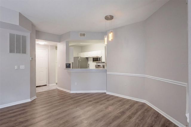 5530 METROWEST BOULEVARD 203, Orlando, FL 32811