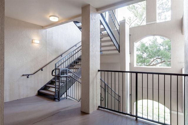 5530 METROWEST BOULEVARD 203, Orlando, FL 32811