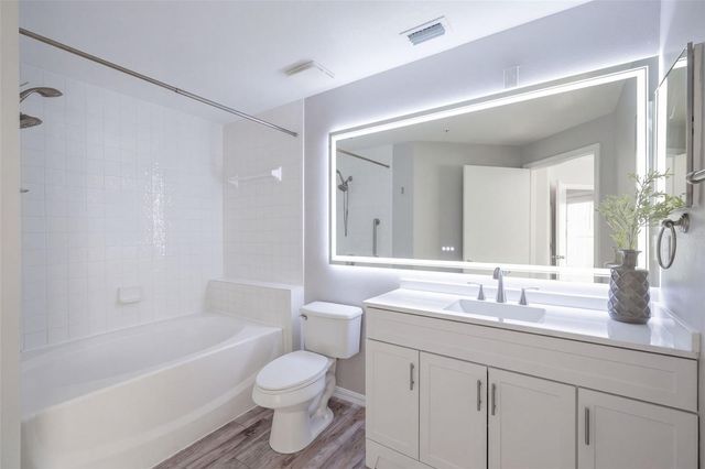 5530 METROWEST BOULEVARD 203, Orlando, FL 32811