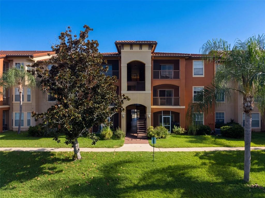 5530 METROWEST BOULEVARD 203, Orlando, FL 32811