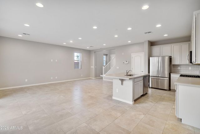 17214 N 9TH Place, Phoenix, AZ 85022