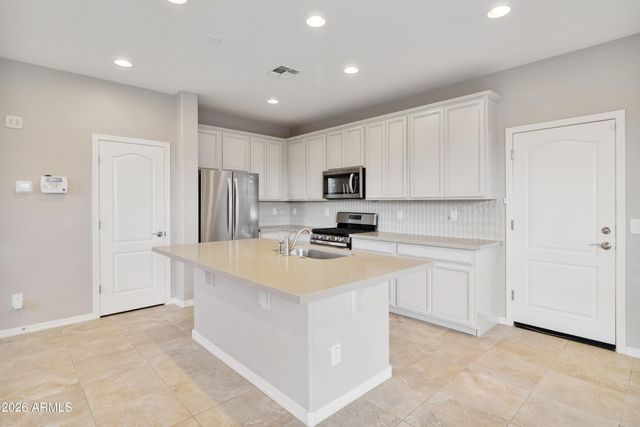 17214 N 9TH Place, Phoenix, AZ 85022