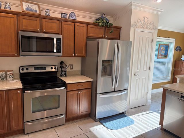 965 JOINER PLACE, The Villages, FL 32162