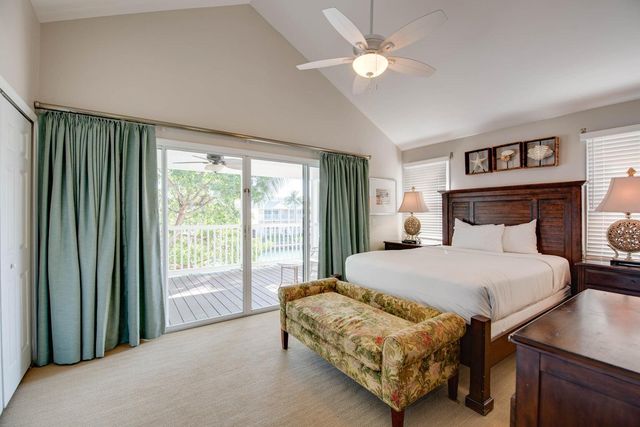 7073 Hawks Cay Boulevard, Duck Key, FL 33050