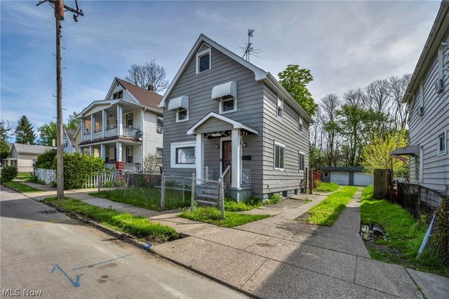 3069 E 67th Street, Cleveland, OH 44127