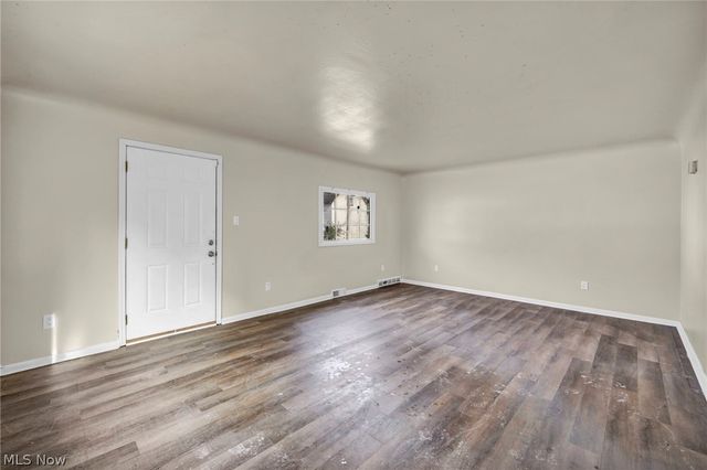 3069 E 67th Street, Cleveland, OH 44127