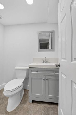 212 Monaco Way E, Delray Beach, FL 33446