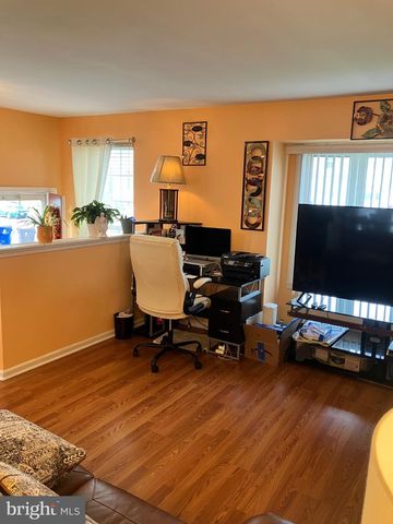 244 AUCKLAND DR, Newark, DE 19702