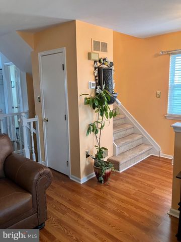 244 AUCKLAND DR, Newark, DE 19702