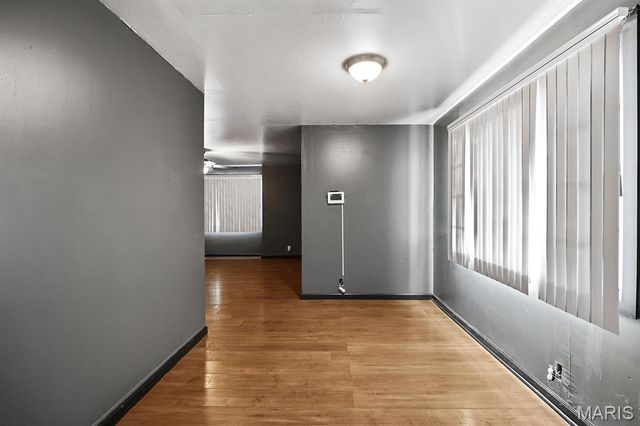 6900 Woodrow Avenue, Velda Village Hills, MO 63121