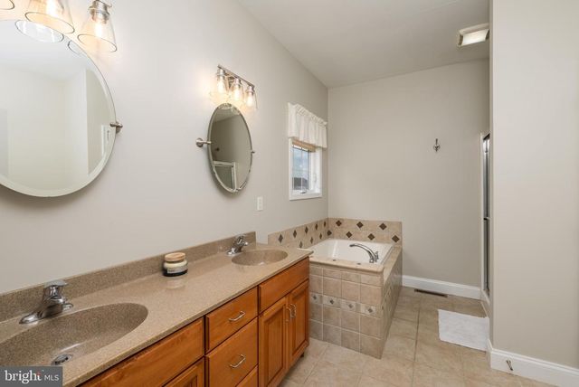 206 WHITETAIL RUN, Clayton, DE 19938