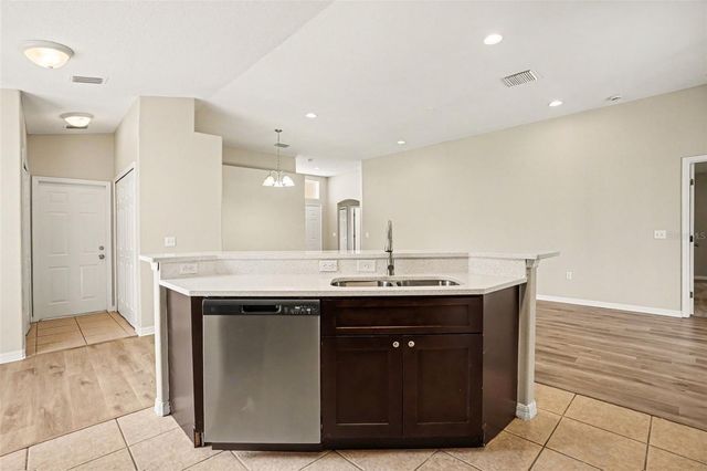 1906 LAKEVIEW WAY, Kissimmee, FL 34759