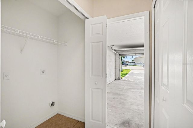 1906 LAKEVIEW WAY, Kissimmee, FL 34759