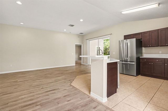 1906 LAKEVIEW WAY, Kissimmee, FL 34759