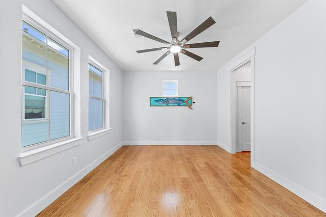 13 Caravelle Court, Galveston, TX 77554