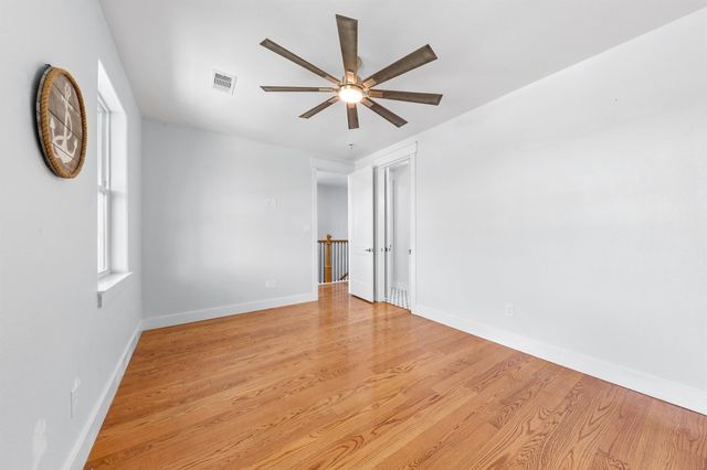 13 Caravelle Court, Galveston, TX 77554