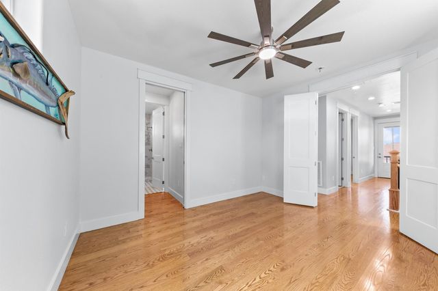 13 Caravelle Court, Galveston, TX 77554