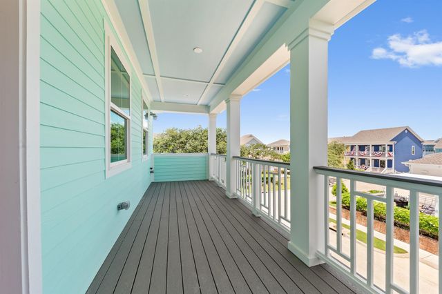 13 Caravelle Court, Galveston, TX 77554