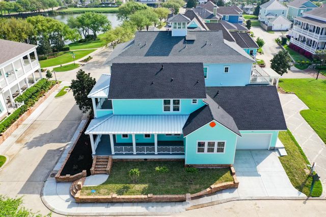 13 Caravelle Court, Galveston, TX 77554