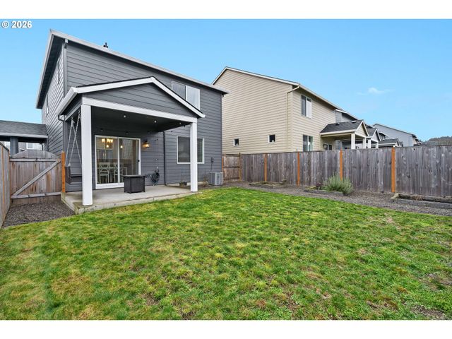 56 SHORE Dr, St Helens, OR 97051