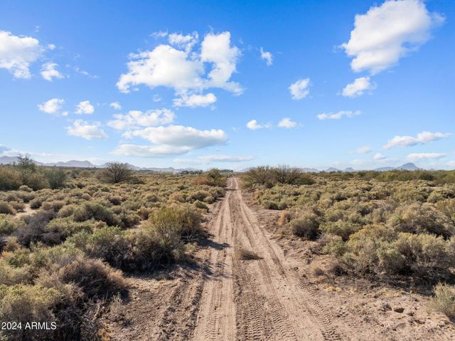0 W Carver Road Lot 3, Arlington, AZ 85322