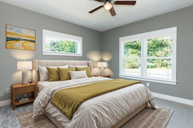 9 Aviara Oaks Parkway, Jackson, MI 49201