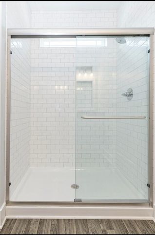 9 Aviara Oaks Parkway, Jackson, MI 49201