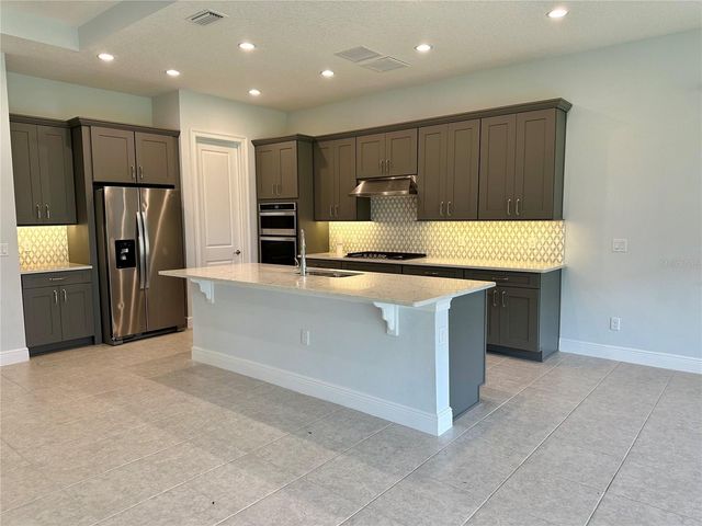 8313 TOPSAIL PLACE, Winter Garden, FL 34787