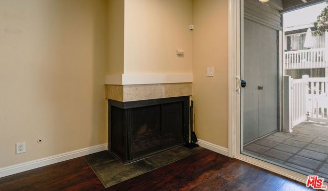 25595 Pine Creek Lane, Wilmington (los Angeles), CA 90744