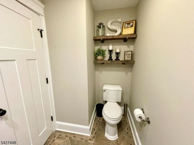 105 Orben Dr, Roxbury Twp., NJ 07850