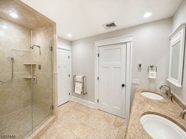 105 Orben Dr, Roxbury Twp., NJ 07850