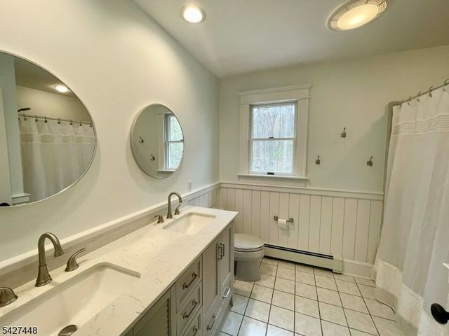 105 Orben Dr, Roxbury Twp., NJ 07850