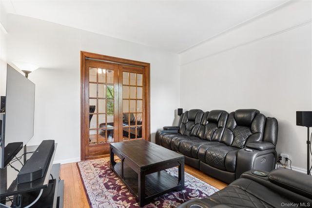 73-20 Austin Street 3O, Forest Hills, NY 11375