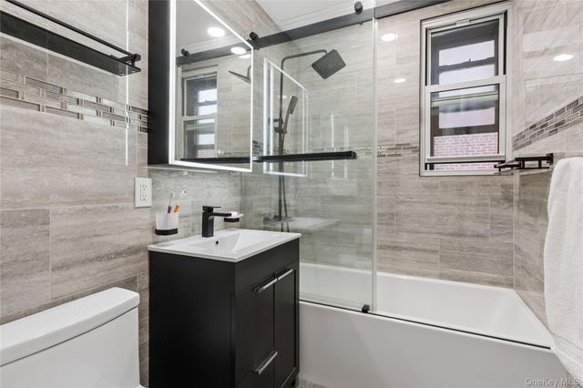73-20 Austin Street 3O, Forest Hills, NY 11375