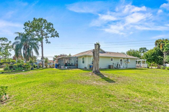 2411 SE Floresta Drive, Port St. Lucie, Port St Lucie, FL 34984