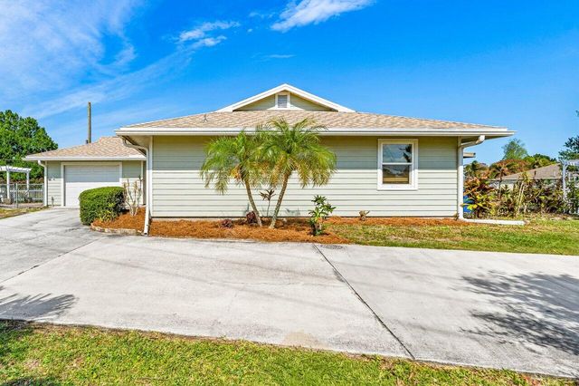 2411 SE Floresta Drive, Port St. Lucie, Port St Lucie, FL 34984