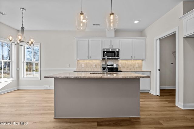 333 Mangrove Court, Ayden, NC 28513