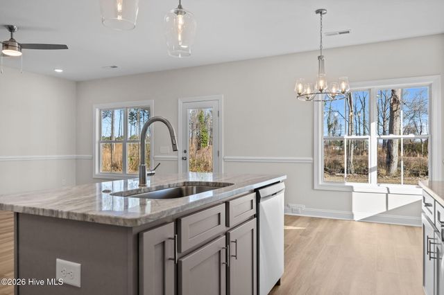 333 Mangrove Court, Ayden, NC 28513