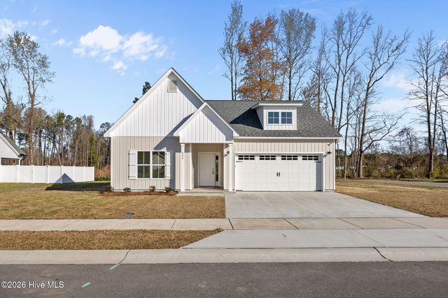 333 Mangrove Court, Ayden, NC 28513